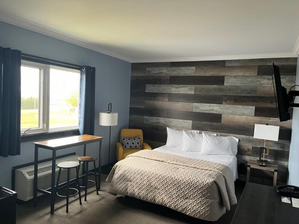 Acadian Hotel Stephenville Eksteriør billede